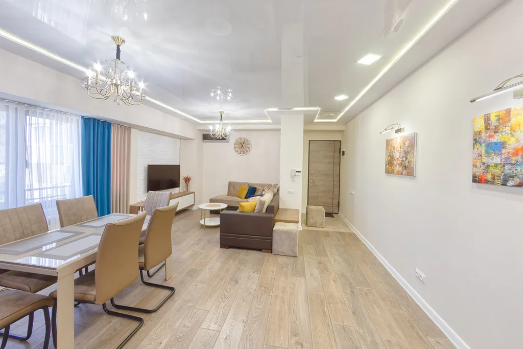 Sayat Nova 4 -Northern Avenue- -Opera House-