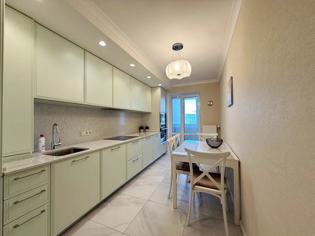 Квартира Апартаменты 4-комнатные с видом на реку — Минск