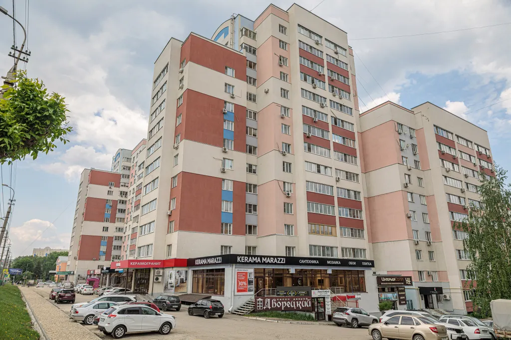 Квартира в новом доме с видом на лес