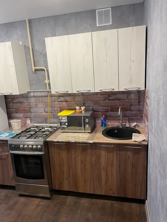 Квартира с балконом