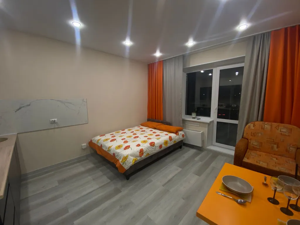 Оранжевая студия