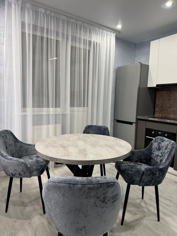 Уютная дизайнерская квартира в центральном районе города