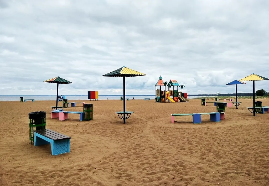 Апартамент у центрального пляжа и парка Дубки