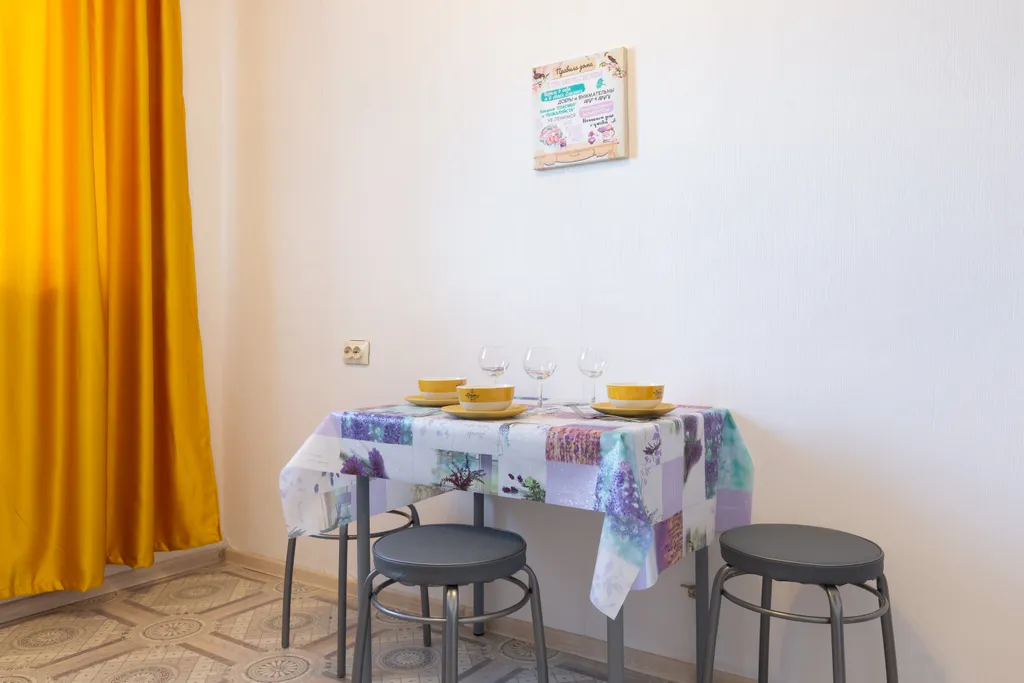 Квартира Светлая и уютная квартира — Лобня