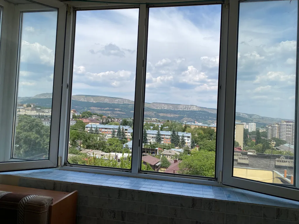 Квартира в центре города с видом на горы