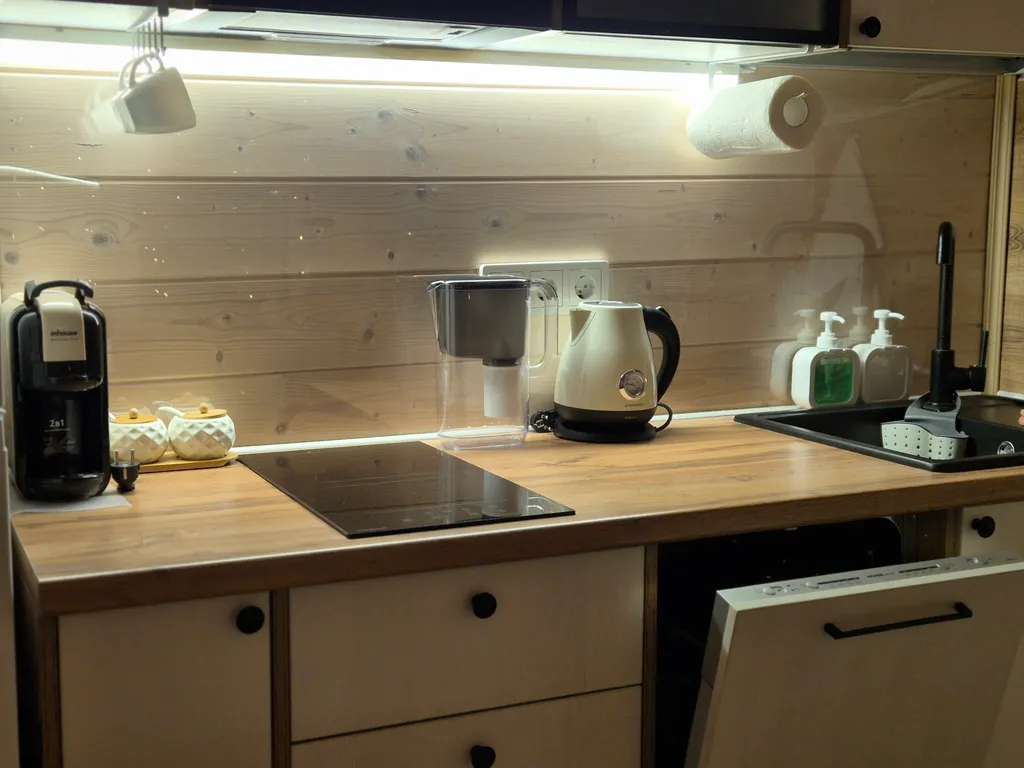 Коттедж Уютнейший дом с роскошным видом на озеро и пляжем.Карелия совсем рядом — Ларионово