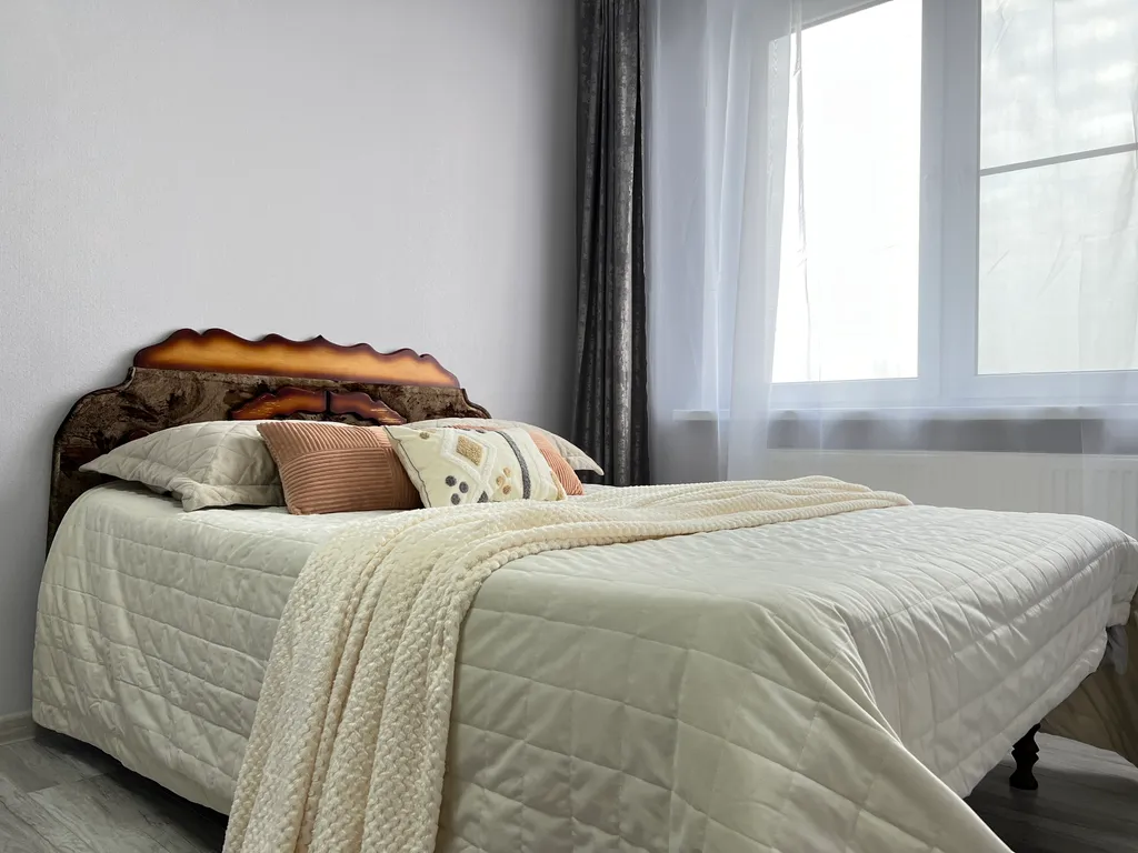 Квартира Квартира Просторная 2-к. к.в на Ейском шоссе нет оплаты за уборку — Краснодар