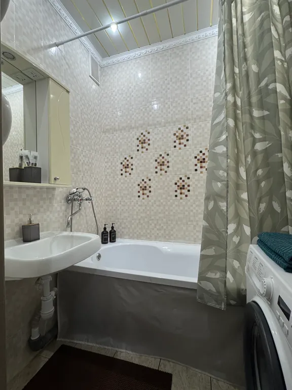 Квартира рядом с СШ Атлант в районе окружной больницы