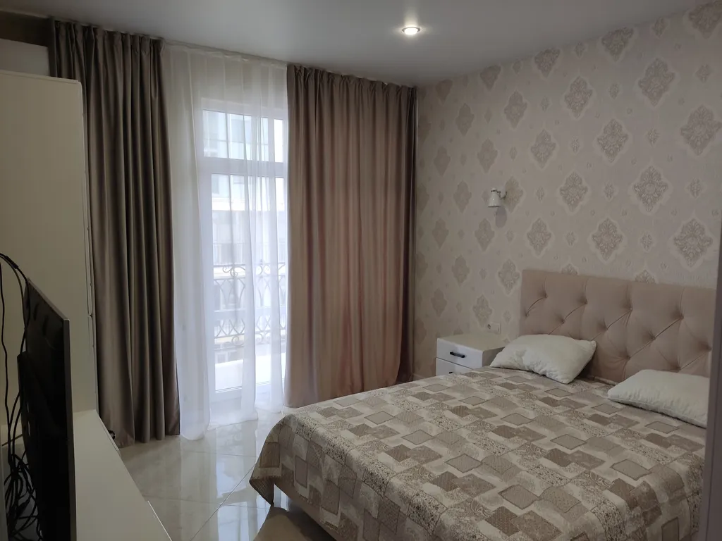 Квартира 2-комнатная Квартира — Геленджик