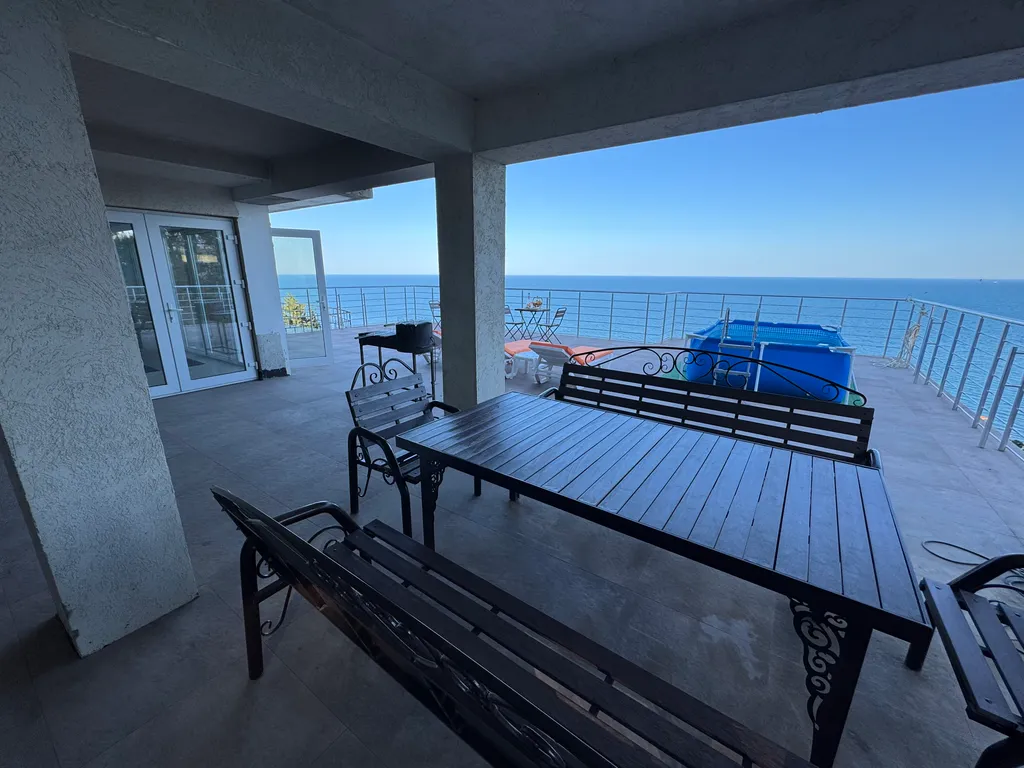 Пятиместный люкс с кухней и своей верандой