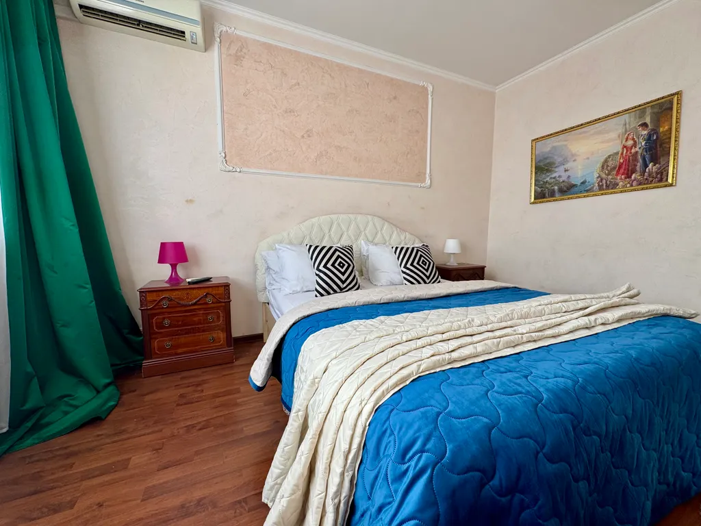 Квартира на высоком этаже в 10 минутах пешком от метро