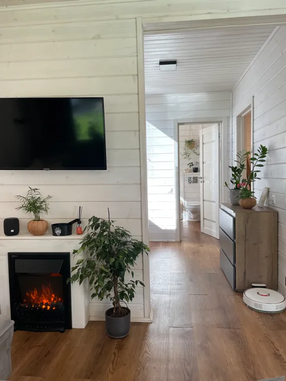 Вилла с банным чаном на берегу водоёма