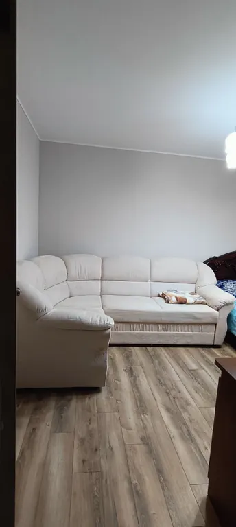 Новенькая квартира на первом этаже