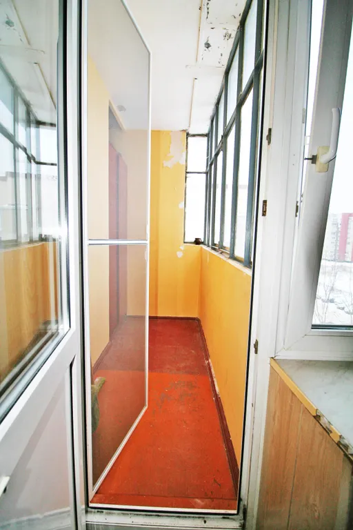 Квартира Большая 4-комнатная квартира Командная — Кириши