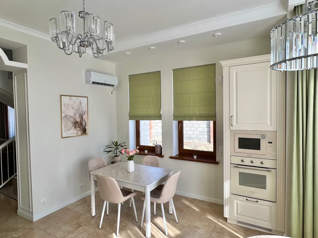 Прекрасный просторный дом для отдыха в лучшем районе