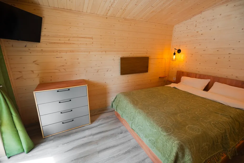 Уютный домик в лесу