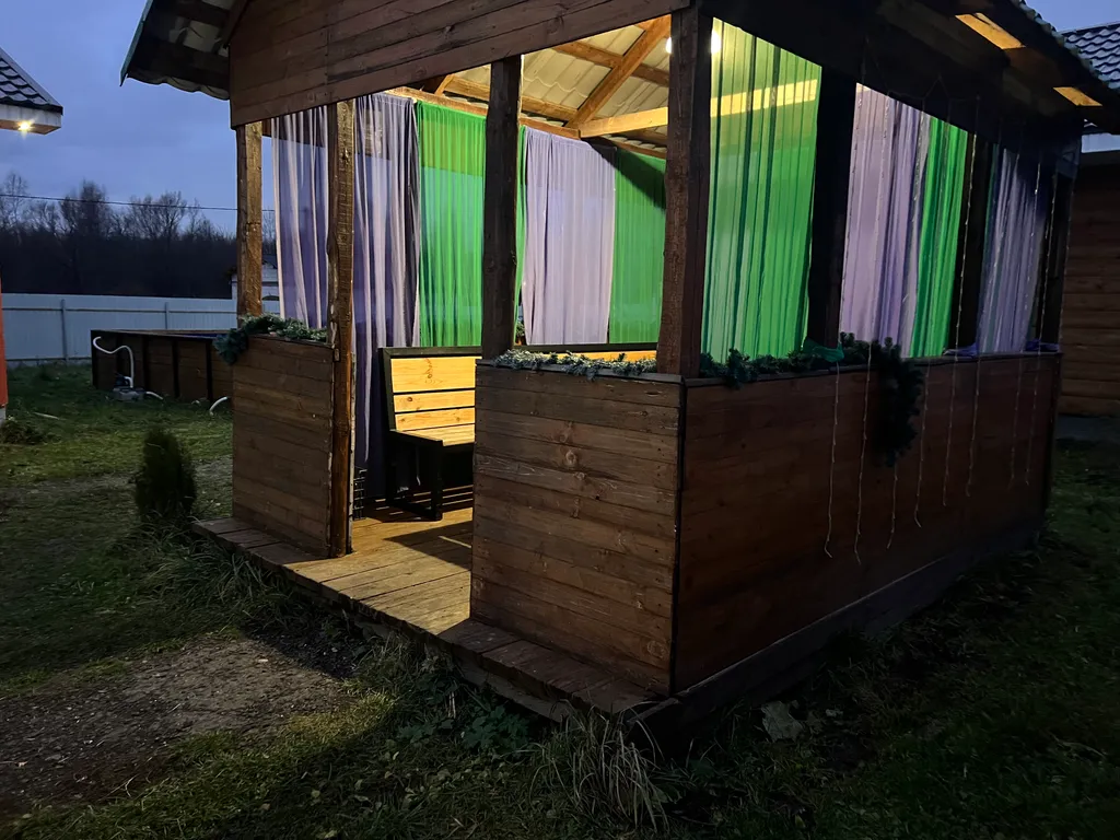 Коттедж рядом с озером