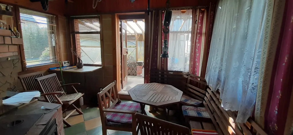 Стильный просторный таун-хаус, с сауной и гриль домиком на лужайке