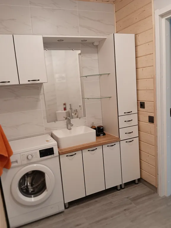 Дом с видом на озеро