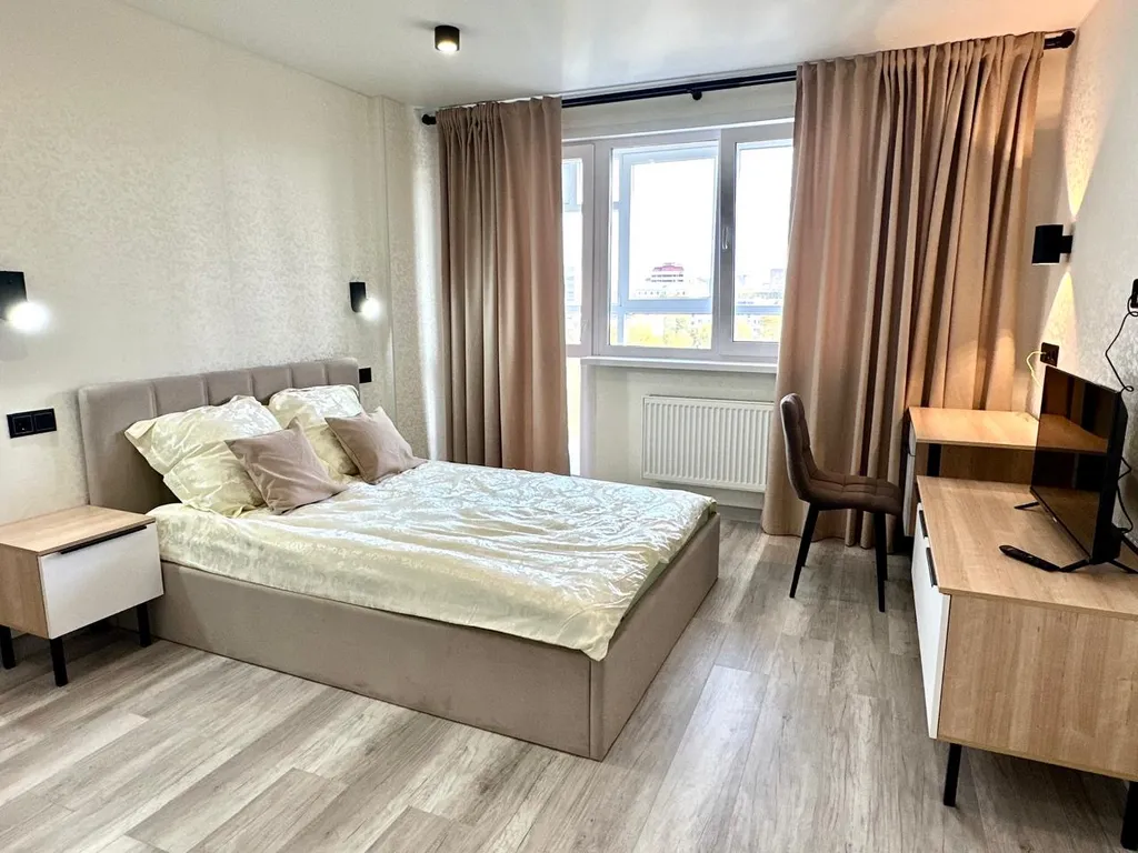 Просторная 1-комнатная квартира евро-2 рядом с ЖК Алые паруса — аренда посуточно в Киров