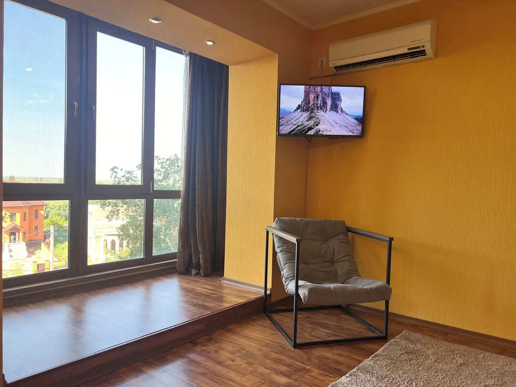 Апартаменты LUX с панорамой на набережную