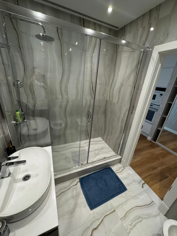 Элитный апартамент с террасой в центре Сочи 150 квм у моря