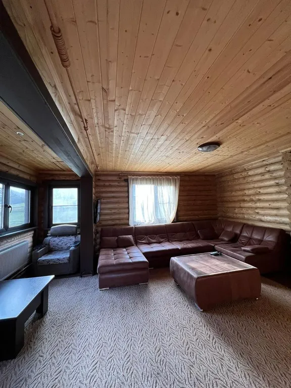 6-комнатный Дом