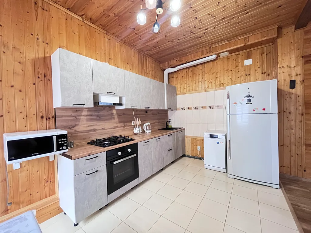 5-комнатный Дом