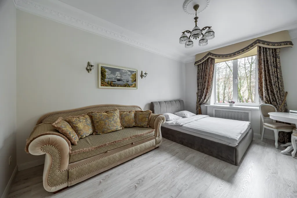 Vip-апарт, врата города, метро, 2 этаж, окна во двор, парковка, кондиционер