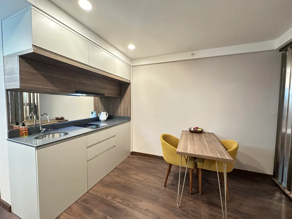 Просторный апартамент в двух шагах от моря