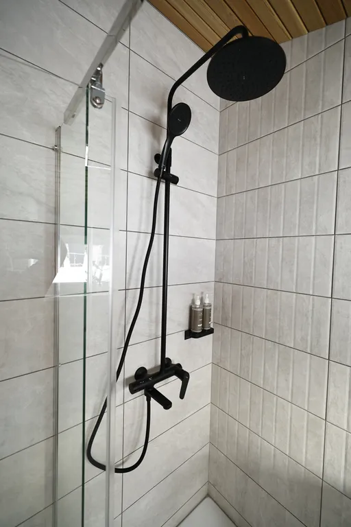 Семейный домик в лесу