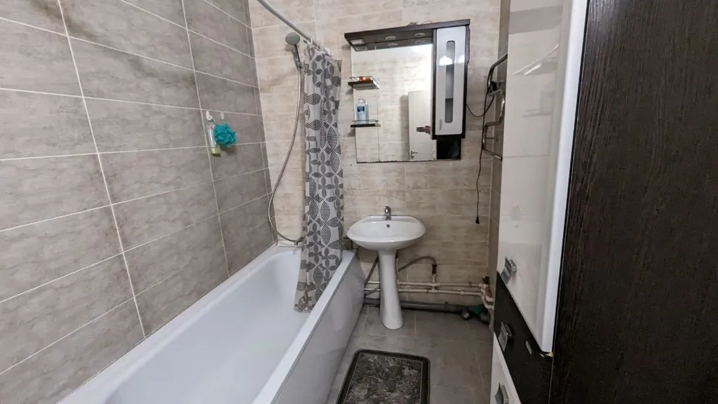 Квартира Просторная квартира с 2-изолированными комнатами и большой кухней — Санкт-Петербург