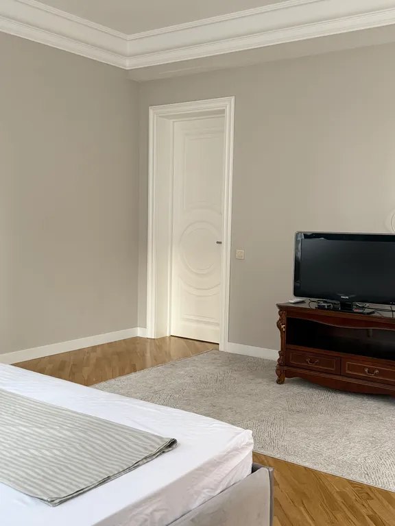 Современная квартира на первой береговой линии