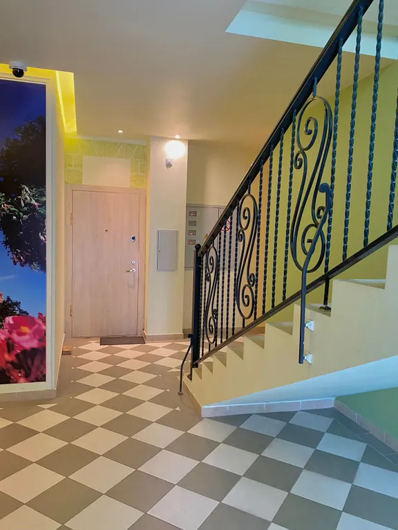 Светлые апарты с собственной террасой у самого моря