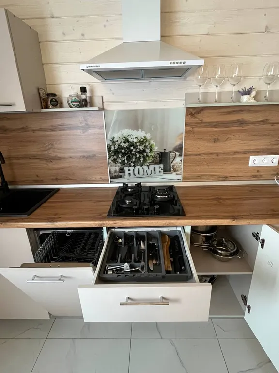 Коттедж Тёплый брусовой Дом у сосного леса — Борисово