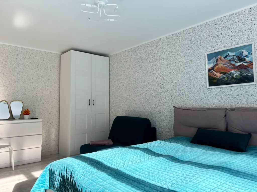 Квартира с видом на лес и горы