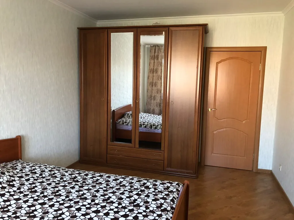 Квартира Двухкомнатная квартира рядом со станцией метро и ТЦ — Казань