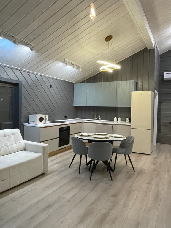 Дом с сауной в посёлке бизнес-класса