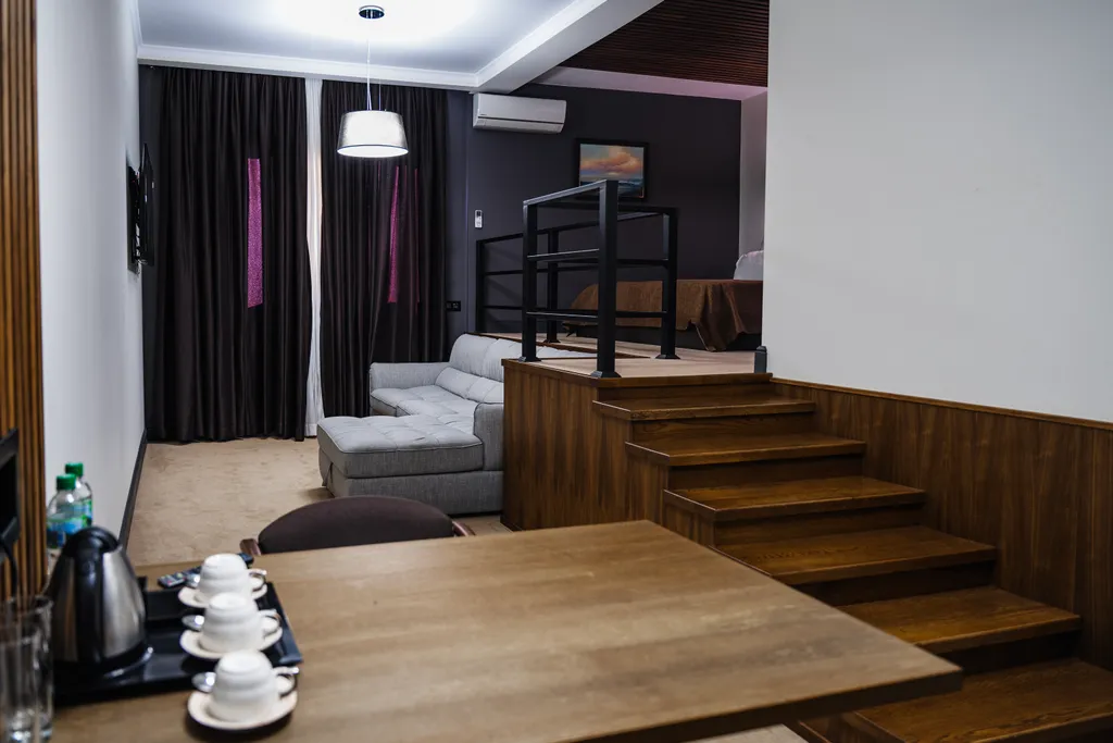 Квартира Двухуровневый полулюкс, с доп местом — аренда посуточно в Сухум