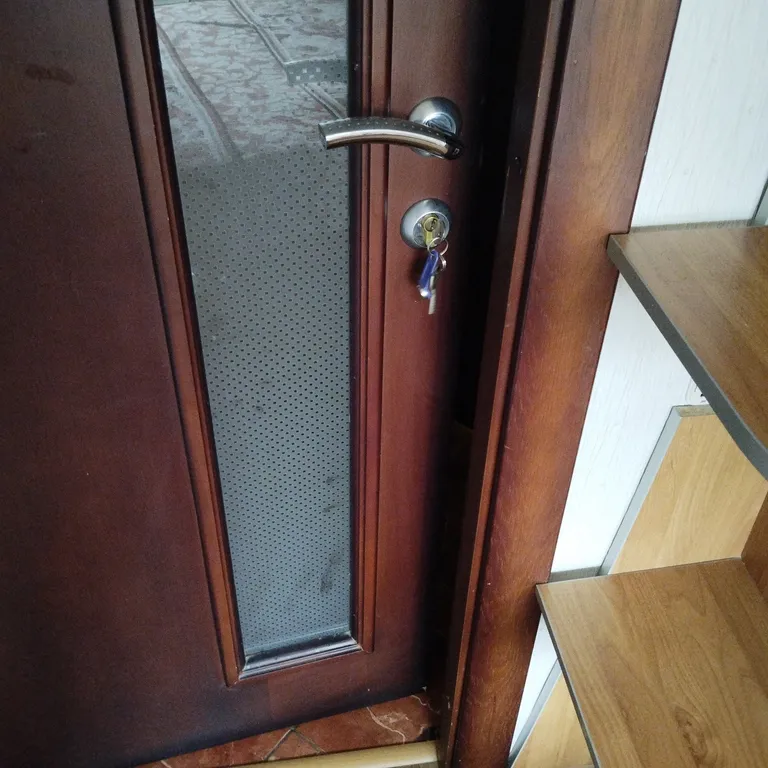 Уютная комната в трёхкомнатной квартире