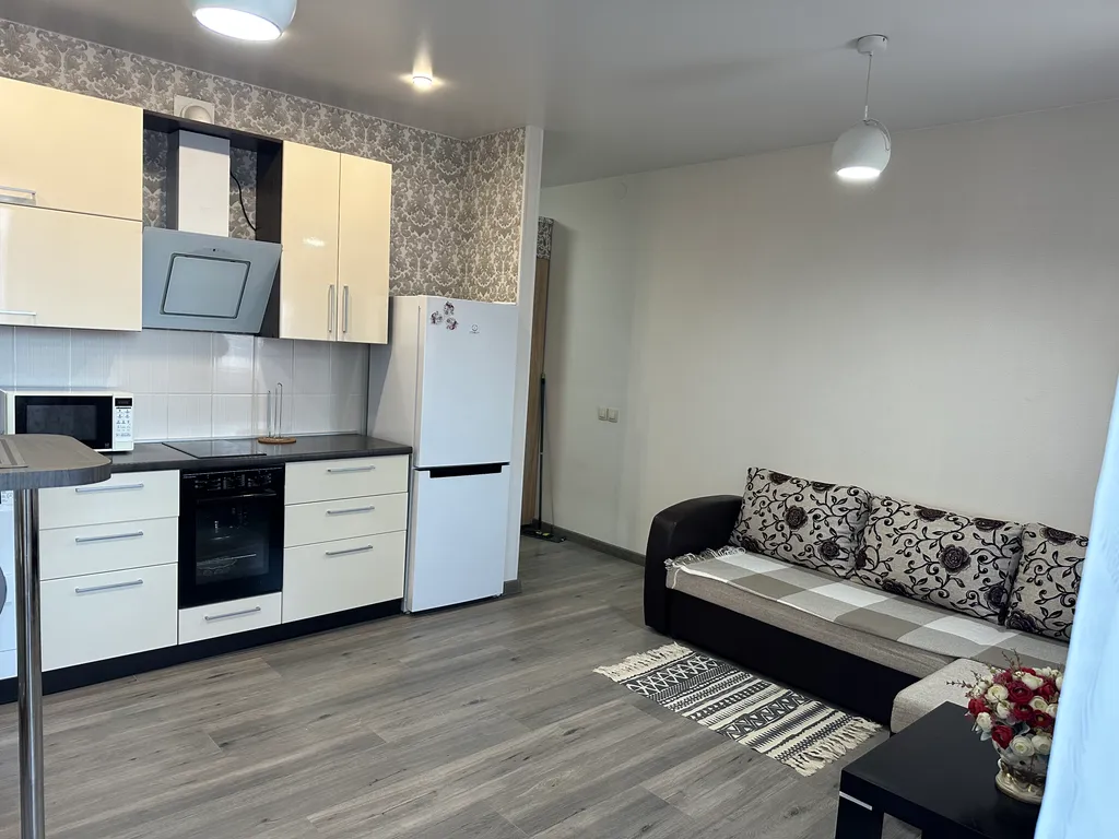 Квартира Студия в элитном доме в центре города — аренда посуточно в Новый Уренгой