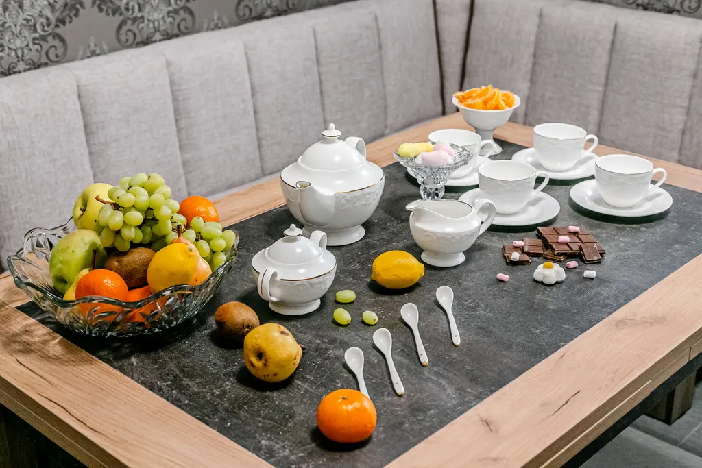 Трёхкомнатная квартира с евроремонтом в новом двухэтажном здании