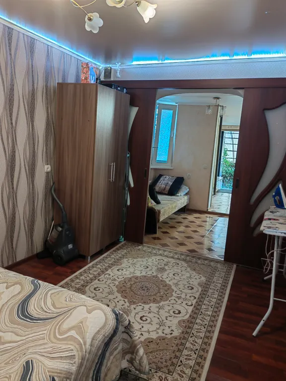 2-х комнатной квартира в центре Небуга