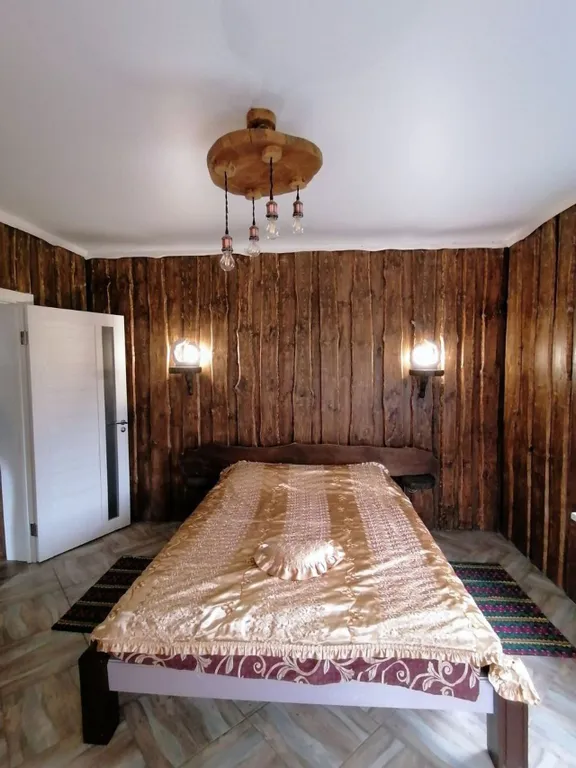 4-комнатный Дом