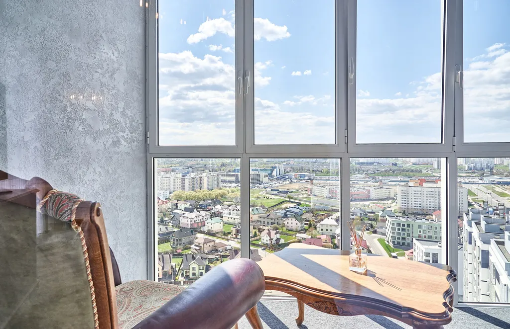 Бесподобный вид с 24 этажа на Минск, рядом с Минск Ареной