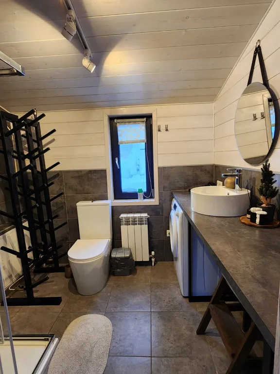 Уютный дом с дизайнерским ремонтом