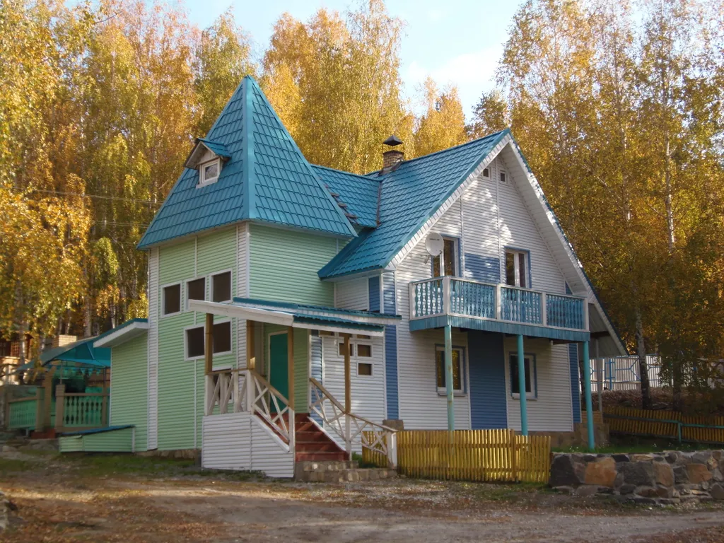 Коттедж за городом — аренда посуточно в Слюдорудник