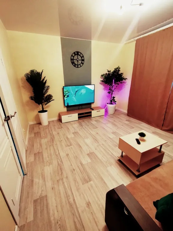 Огромная 3-комнатная квартира с новым ремонтом