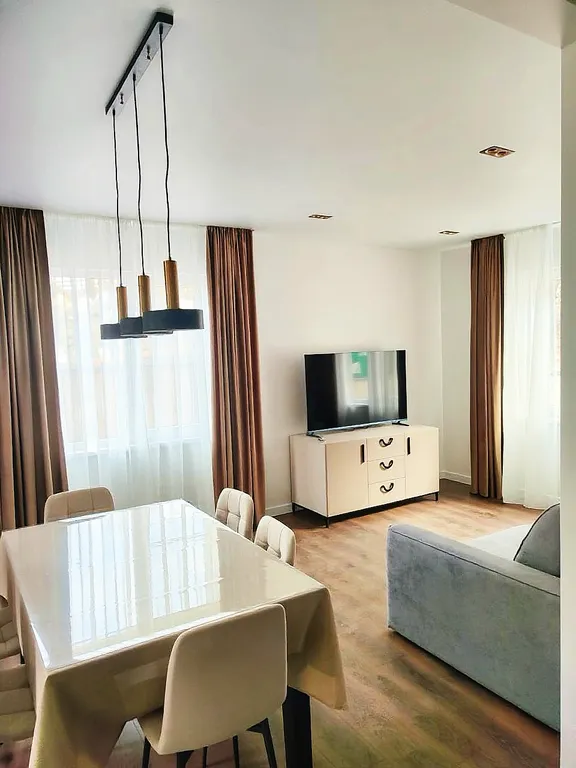 5-комнатный Дом