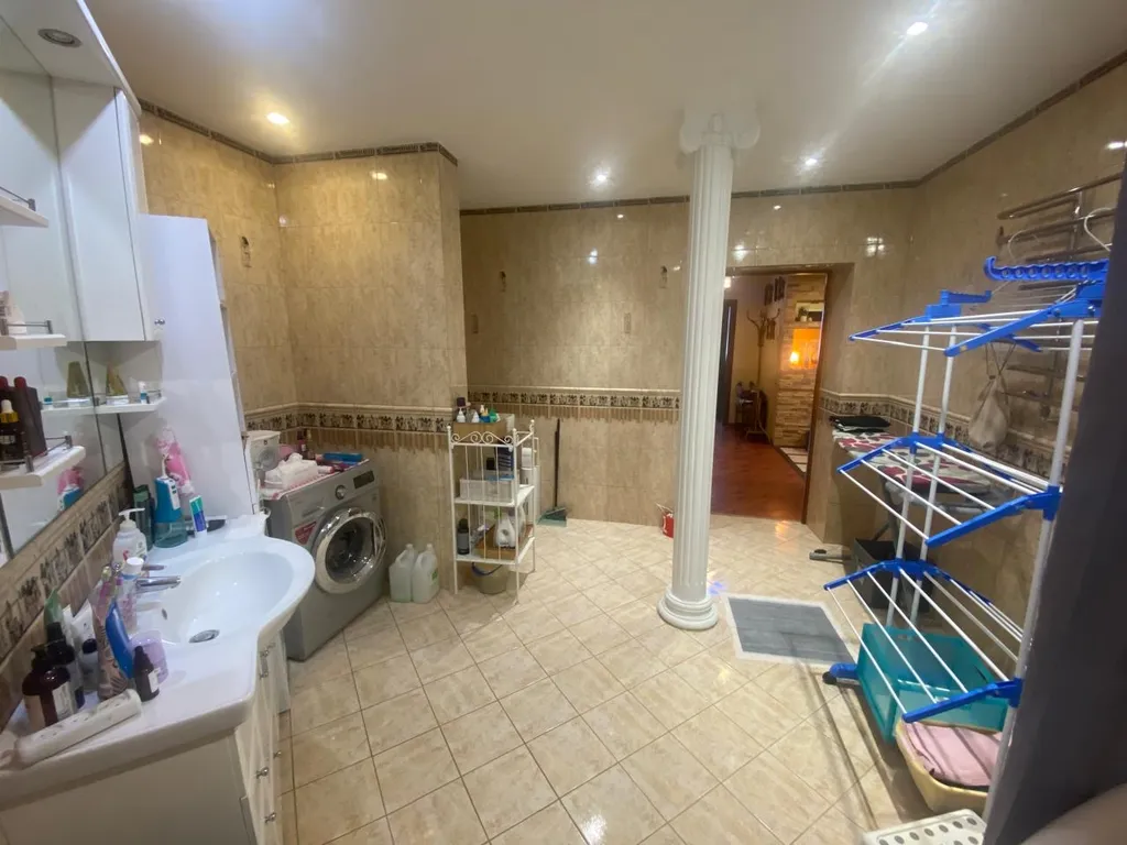 Квартира в новом доме около парка победы